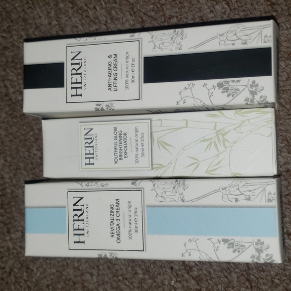 BNIB 3 Piece Anti-Aging Skincare